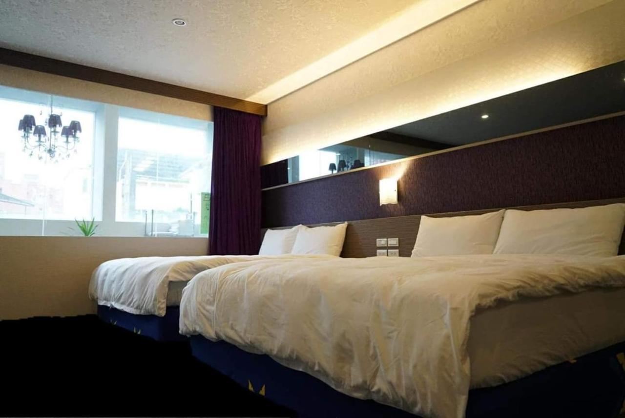 Yily House怡家居 Appartement Yilan Buitenkant foto